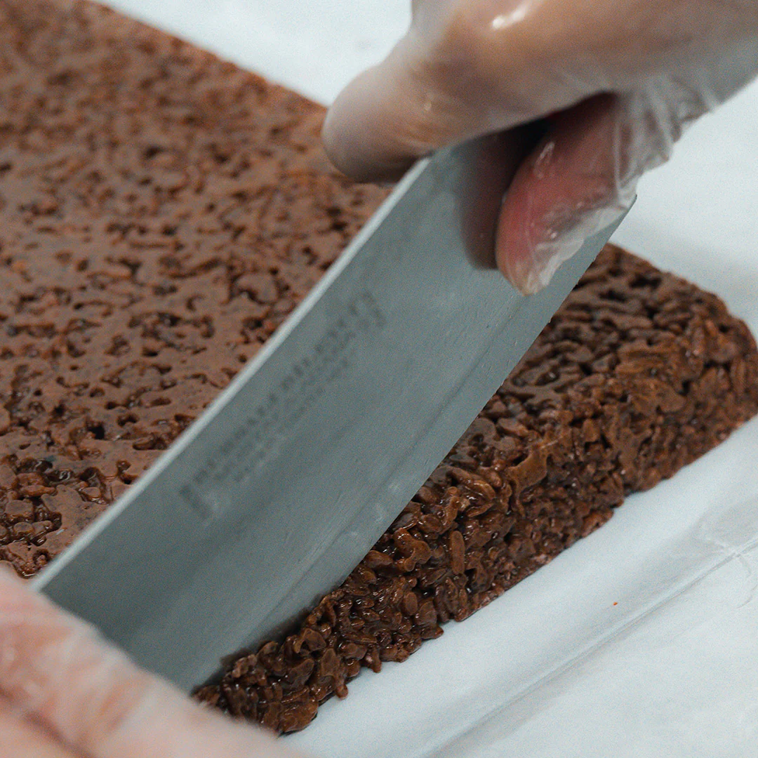 Chocolate Buff Crisp Bar - Image 5