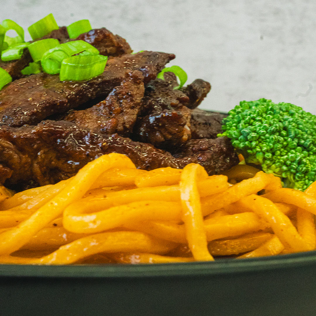 Lo Mein Teriyaki Steak - Image 3